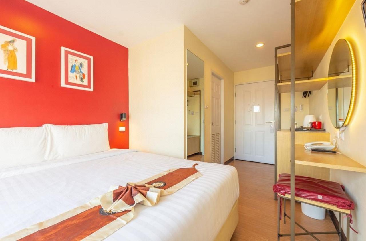 Klean Residence Hotel Банкок Екстериор снимка